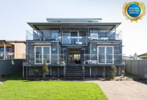 The Palings at Culburra I Pet Friendly Masterpiece, Culburra Beach